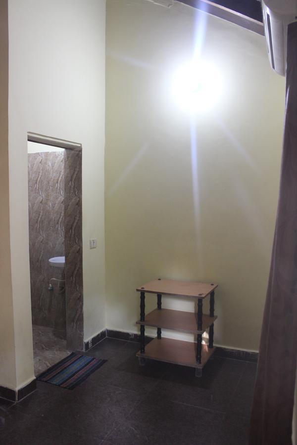 Uv Bar And Guest house Anjuna
